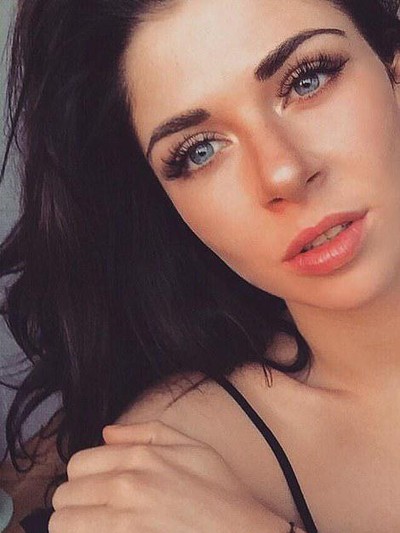 Anna Reed Anna Reed