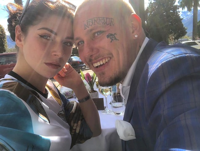 Resepsionis bisa menangkap dari suaranya bahwa ada sesuatu yang serius sehingga memanggil ambulan, ujar pihak hotel, seperti dikutip dari Times. Foto: dok. Facebook