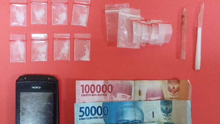 Barang bukti kasus narkoba.