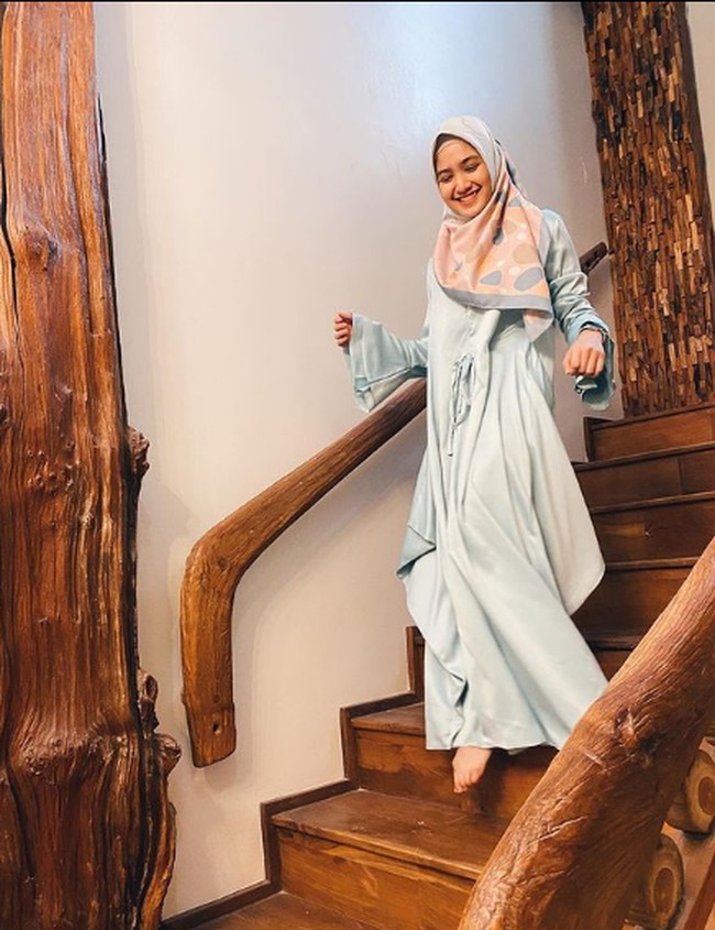 Bagaimana menurut kamu penampilan Cut Syifa saat mengenakan hijab? Foto: Instagram/@cutsyifaa