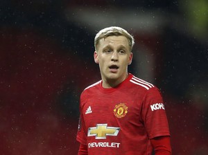Saran Berbatov buat Donny van de Beek: Hengkang Saja dari MU