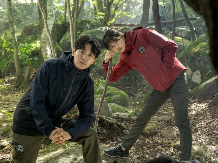 Drama Korea tvN yang Tayang di 2021 Jiri Mountain