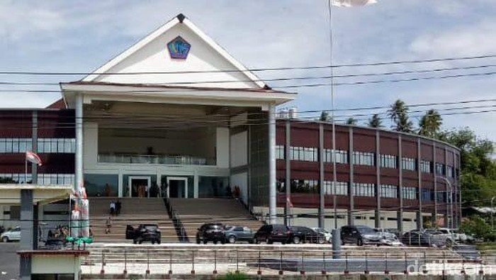 Gedung DPRD Sulut (Trisno Mais/detikcom)
