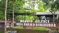 Homestay Halal Borobudur berada di Desa Bahasa, tepatnya di Dusun Parakan, Desa Ngargogondo, Kecamatan Borobudur.