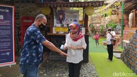 Di tengah pandemi, homestay ini juga menerapkan prokes yang ketat.