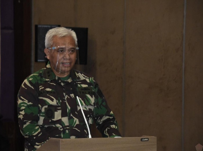 Kepala Babinkum TNI, Laksda TNI Anwar Saadi