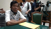 Kini Kiwil dan Rohimah sudah sah bercerai secara agama. (Foto: Palevi/detikcom) 