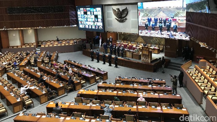 Paripurna DPR (Rolando Fransiscus Sihombing/detikcom).