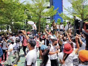 8 Orang Diperiksa Terkait Kerumunan Demo Pekerja Hiburan Malam Makassar