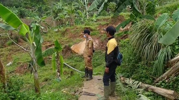 Pergerakan tanah di Cianjur.