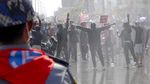 Potret Demo Myanmar yang Berujung Ricuh