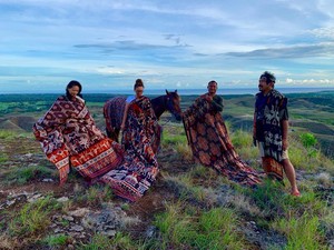 Tenun Sumba Berharga tapi Banyak Tantangan Melestarikannya