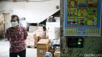 Perkantoran juga diminta untuk menyediakan sarana-sarana untuk penerapan protokol kesehatan.