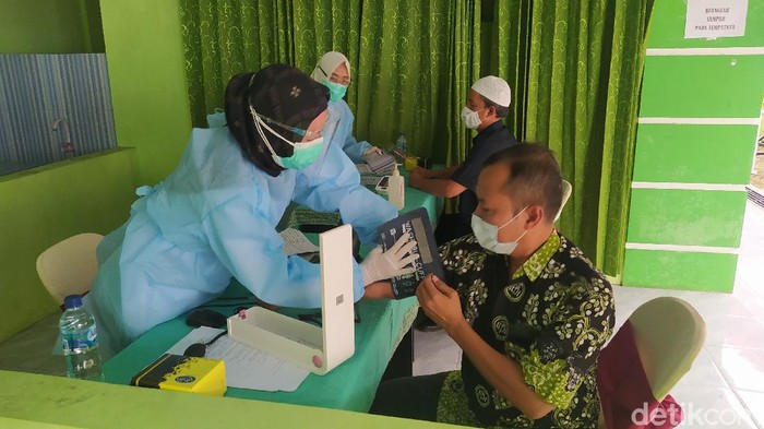 Screening jelang vaksinasi virus Corona di Blora, Rabu (10/2/2021).