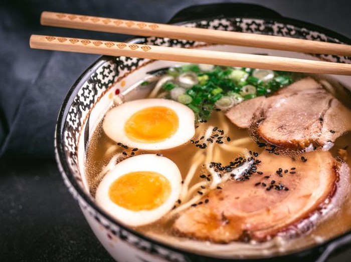 Wah! Tulang Babi untuk Kaldu Ramen Bisa Atasi Limbah Nuklir