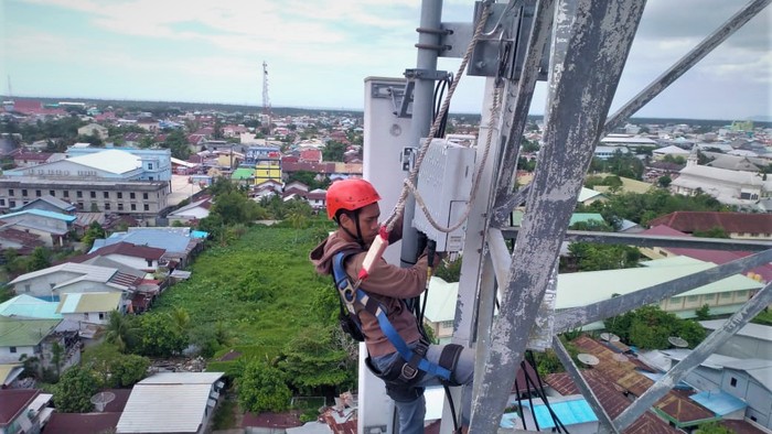 BTS XL Axiata