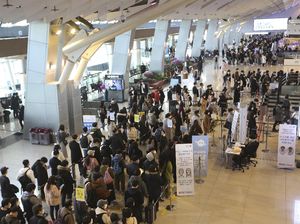 Jelang Imlek, Arus Mudik di Korsel Ramai Banget