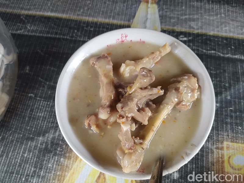 Bubur Blendrang Legendaris Khas Muntilan yang Gurih Creamy