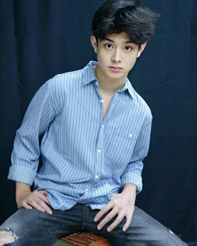 Namun, Gabriel Prince mengaku tak tertarik untuk terjun ke industri KPop. Ia menolak tawaran agensi ternama Korea itu hingga dua kali. Foto: Pinterest