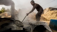 Setelah memperoleh Kemerdekaan, India membuat rencana serius untuk pengembangan industri gula secara keseluruhan.   