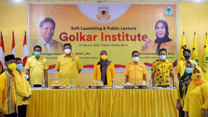 Merespons tantangan partai politik yang makin kompleks, sejak 2020 Partai Golkar merintis berdirinya Golkar Institute, sebuah sekolah pemerintahan dan kebijakan publik. Lembaga ini juga berfungsi sebagai sarana pendidikan politik dan pengkaderan.