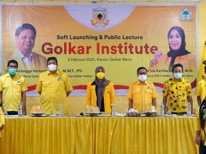 Sekolah Partai dan Pendidikan Politik