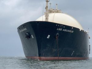Tanker Terbesar di RI Sitaan Skandal ASABRI Dikembalikan!