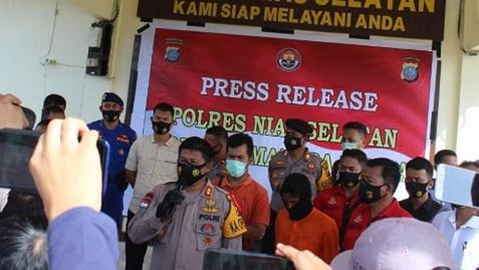 Konferensi pers di Polres Nias Selatan (dok. Istimewa)