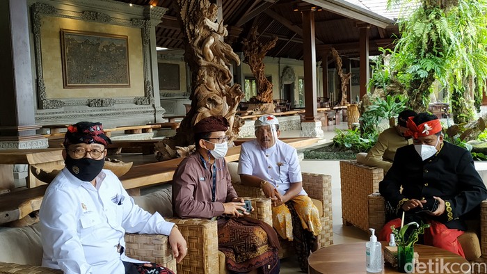 Menparekraf Sandiaga Uno menghadiri Rakerda PHRI Bali di Taman Dedari Restoran, Ubud, Gianyar, Kamis (11/2/2021) (Tim detikcom)