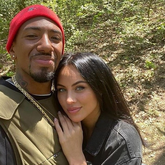 Sebelum putus, hubungan asmara Kasia Lenhardt dan Jerome Boateng sudah terjalin sejak 15 bulan lalu. Kasia Lenhardt memiliki seorang putra dari hubungan terdahulunya. Jarome Boateng sendiri adalah ayah dua anak, buah cinta dengan mantan tunangannya. (Foto: Instagram/@kasia_lenhardt)