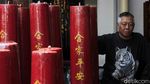 Ratusan Lilin Siap Sambut Imlek di Vihara Dharma Ramsi