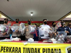 Pembunuhan 4 Orang Sekeluarga Terkuak, Ini Identitas Tersangka