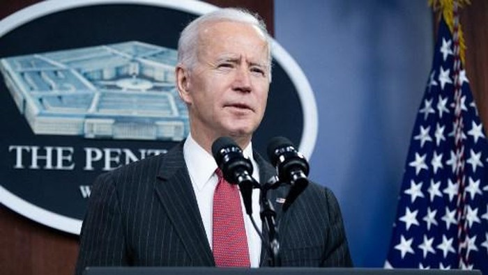 President Joe Biden speaks at the Pentagon, February 10, 2021, in Washington, DC. - Harris and Biden are visiting the Pentagon for the first time since taking office. (Photo by Alex Brandon / POOL / AFP)