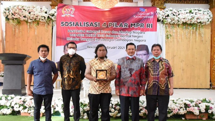 Wakil Ketua MPR Fadel Muhammad