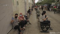 Sebagai salah satu kawasan wisata populer di Yogyakarta, Kepala Unit Pelaksana Teknis (UPT) Kawasan Cagar Budaya Malioboro Ekwanto menyampaikan Pada libur Tahun Baru Imlek tahun ini wisatawan yang masuk ke kawasan Malioboro akan dibatasi antara 600 hingga 700 wisatawan  per hari.