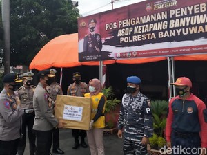 Pantau Arus Libur Panjang Imlek, Dirregident Korlantas Pantau Pelabuhan Ketapang