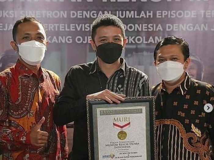 eza yayang bahagia