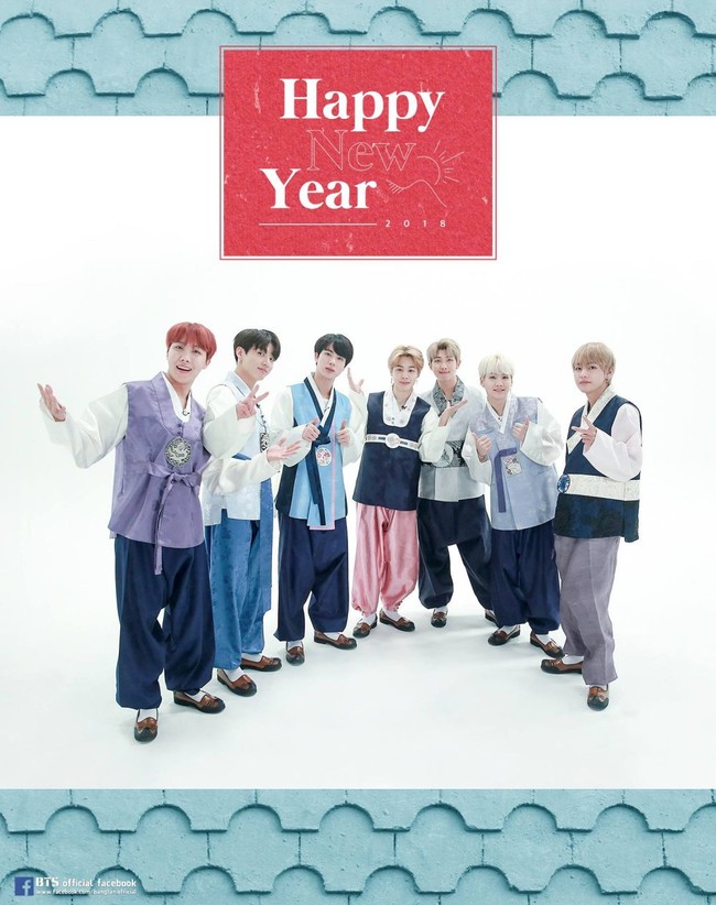 Para personel BTS yaitu RM, Jungkook, V, Jimin, J-Hope, Jin, dan Suga mengenakan Hanbok saat Imlek 2018. Kali ini, member BTS kenakan Hanbok berwarna pastel yang lebih soft dan simpel. Foto: Dok. BigHit Entertainment