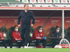 Dahsyat! Hansi Flick di Bayern: Banyakan Trofi ketimbang Kalah