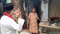 Beberapa faktornya adalah karena dampak pembangunan wilayah dan adanya konflik sosial. Saat ini, jejak peninggalan warga Tionghoa masih bisa ditemui di beberapa sudut Kabupaten Brebes. Misalnya klenteng, kuburan atau bong China dan rumah toko yang pernah ditempati warga Tionghoa.
