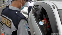 Langkah ini sebagai upaya meminimalisir penyebaran COVID-19 saat libur Tahun Baru Imlek. 