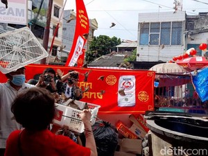 Cerita Jemaat di Jakbar Imlek Saat Pandemi: Antre Doa-Tak Kumpul Keluarga