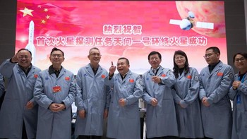 China pun merayakan prestasi monumental tersebut. Sukses mencapai orbit Mars dengan manuver kompleks, China menjadi negara keenam yang mengirimkan pesawat antariksa di orbit sekitar Mars, mengikuti Uni Soviet, Amerika Serikat, European Space Agency, India dan Uni Emirat Arab, sebut Global Times. Foto: AP