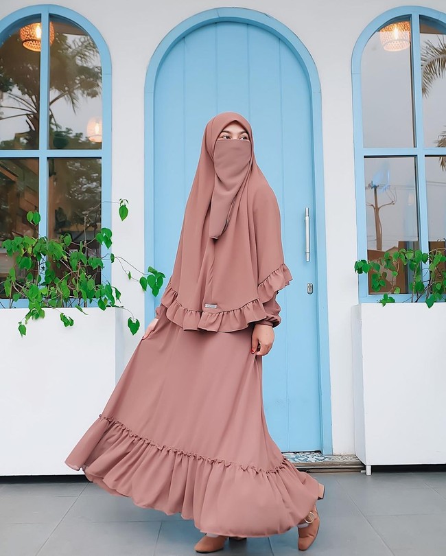 Natta Reza dan Wardah Maulina mempunyai akun Youtube Natta Wardah yang sudah mempunyai lebih dari 609 Subscribers. Konten yang mereka buat dari berbagai informasi dan juga kehidupan sehari-hari. Foto: Dok.Instagram @wardahmaulina_.