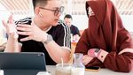 So Sweet! Momen Romantis Wardah Maulina dan Natta Reza saat Makan Berdua