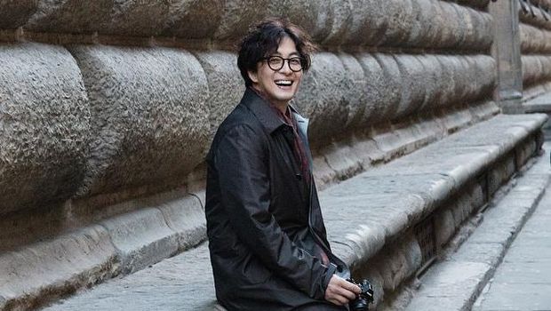 Bae Yong Joon (Tangkapan Layar Instagram @yongjoon_bae)