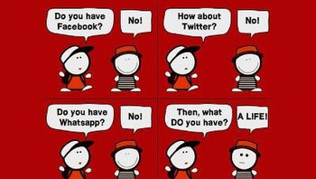 Ide Johnson membuat poster poster sindiran itu muncul ketika ia mencoba dalam sehari tak menggunakan smartphone. (foto: Ajit Johnson)