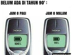 Meme Kocak Ponsel Jadul Vs Ponsel Masa Kini