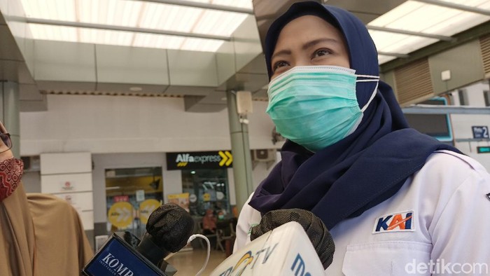 Kepala Humas PT KAI Daop 1 Jakarta Eva Chairunisa
