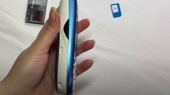 Wujudnya yang cukup tebal. Foto: Unwired